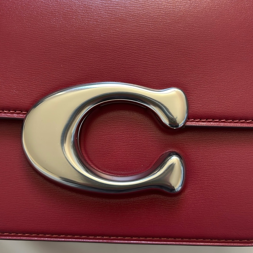 Coach Idol Bag (silver/enamel red) - Picture 4 of 17